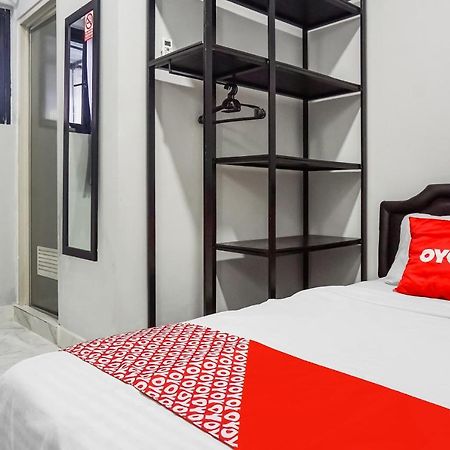 Collection O 91131 New V1 Hotel Τζακάρτα Εξωτερικό φωτογραφία