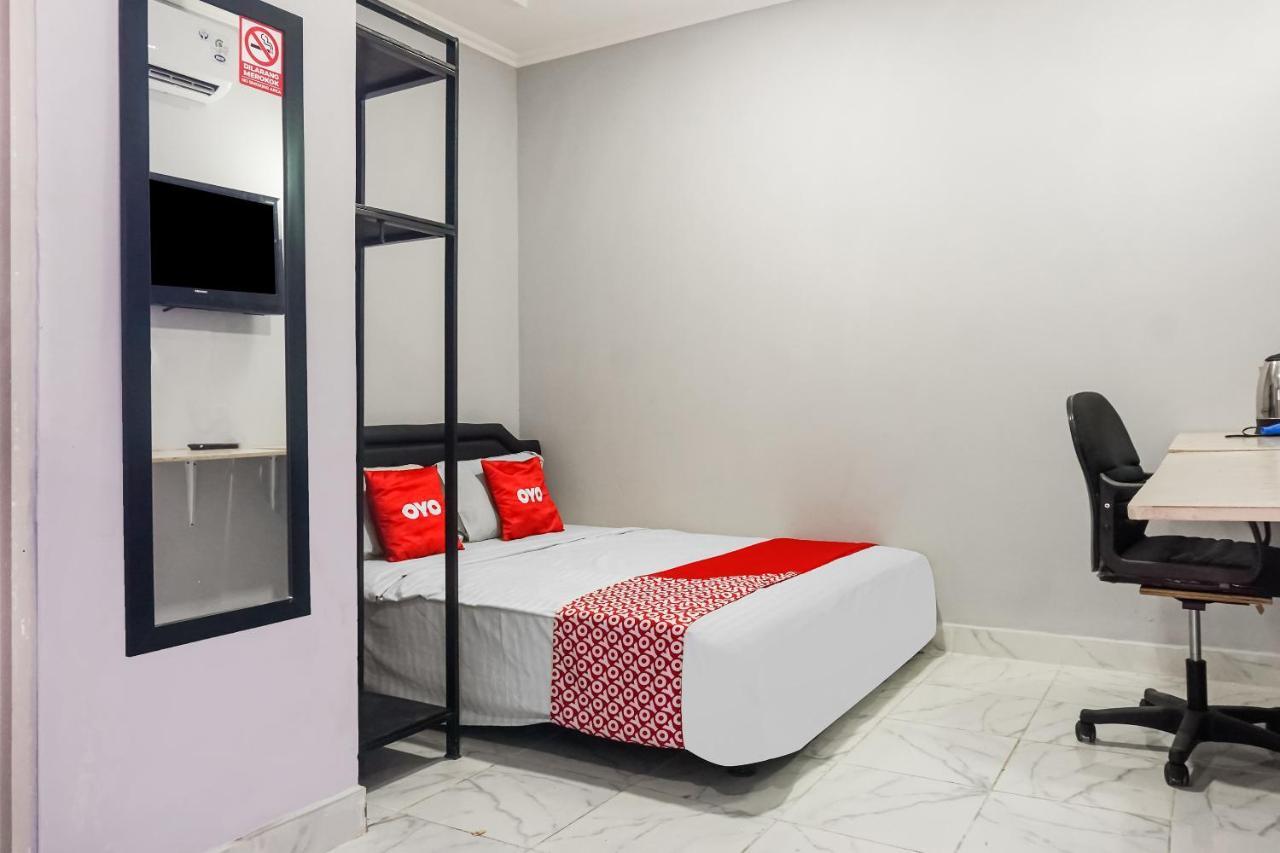 Collection O 91131 New V1 Hotel Τζακάρτα Εξωτερικό φωτογραφία